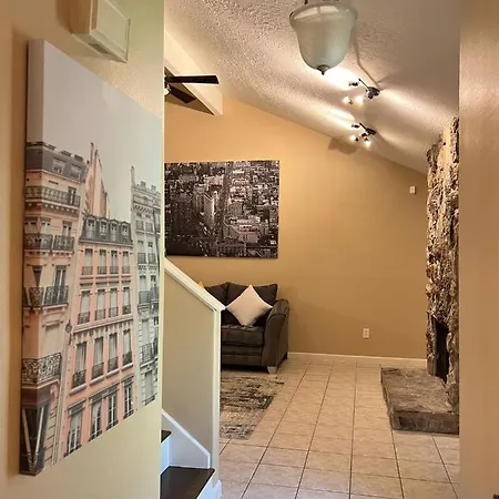 Centrally Located Houston Retreat! Sleeps 8, 10 Min To Downtown, Free Parking Exterior photo